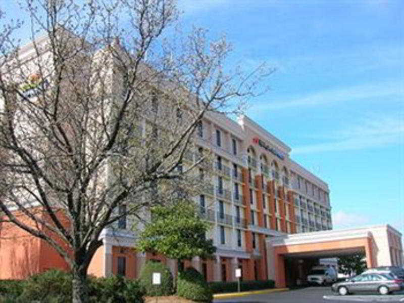 Express Atlanta Airport-college Park By Ihg Hotel College Park